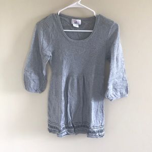 Maternity top size small